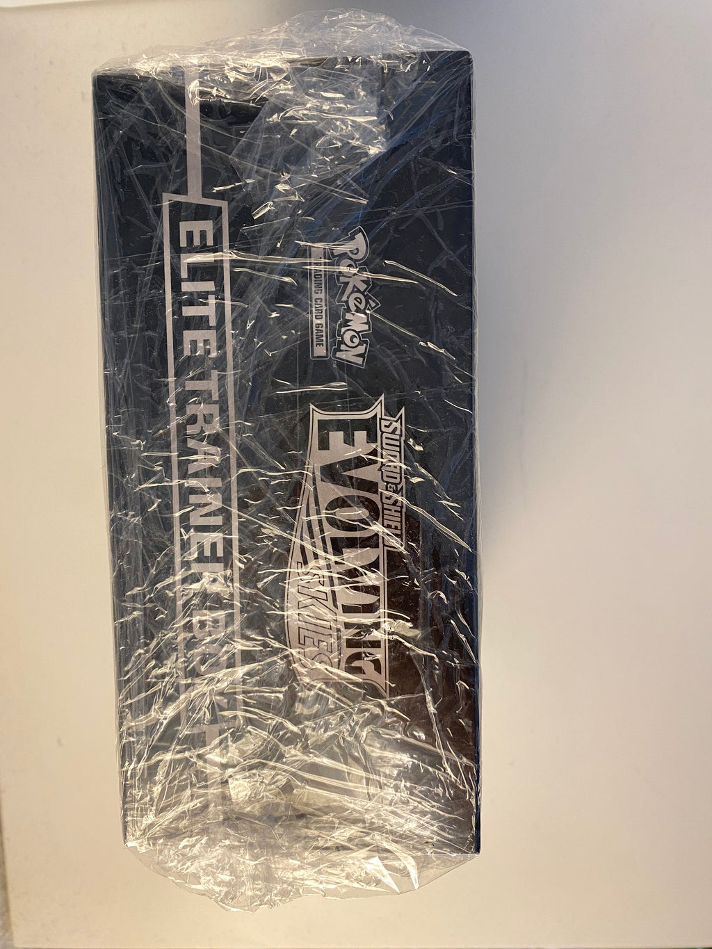 2021 Pokémon Elite Trainerbox Sword & Shield Evolving Skies